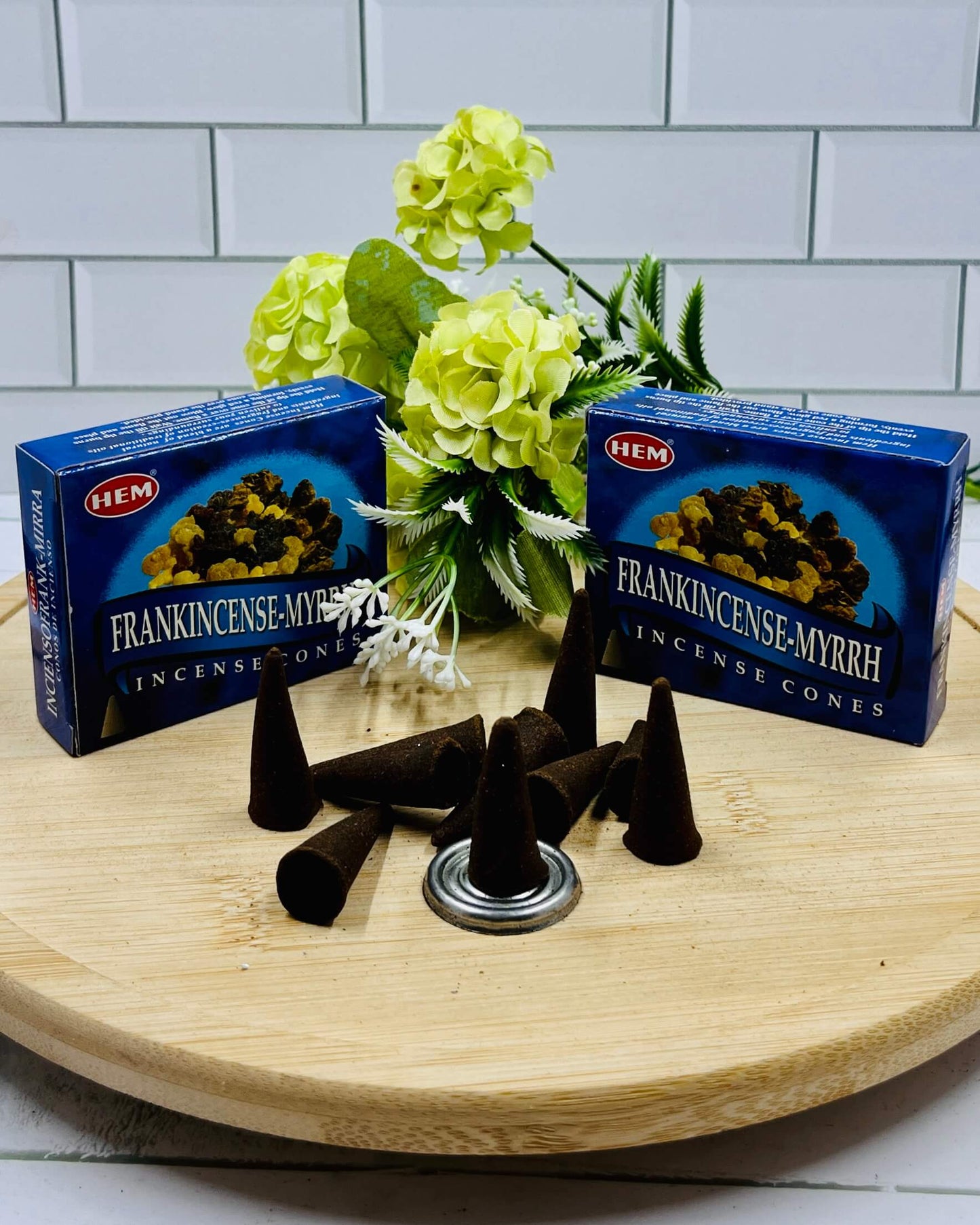 HEM Frankincense Myrrh Cones