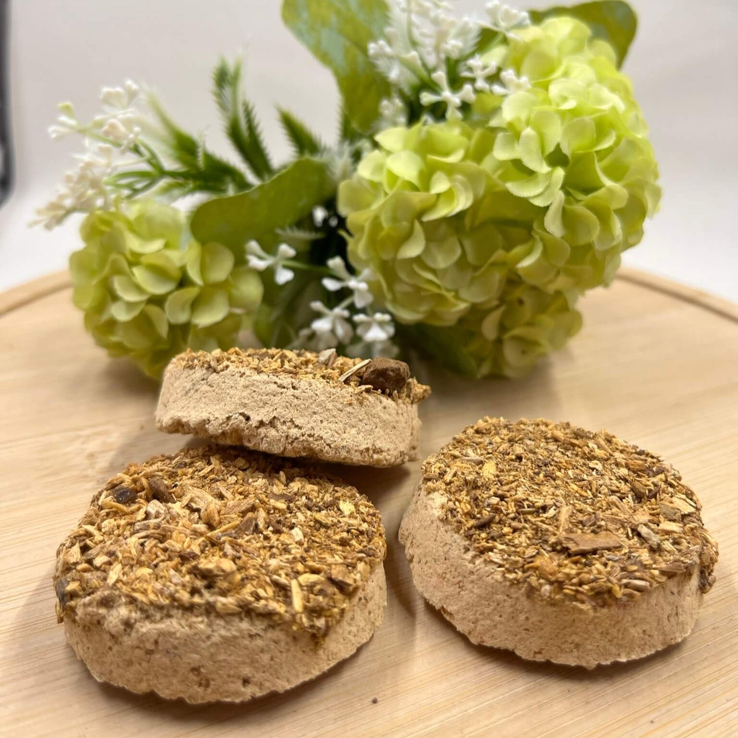 Sagrada Madre Charcoal Discs Palo Santo