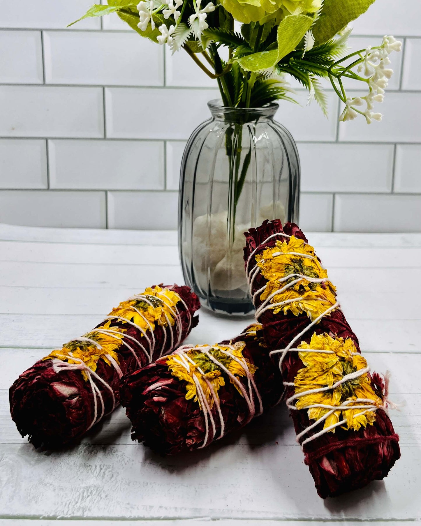 Red Romance Sage smudge stick 10cm