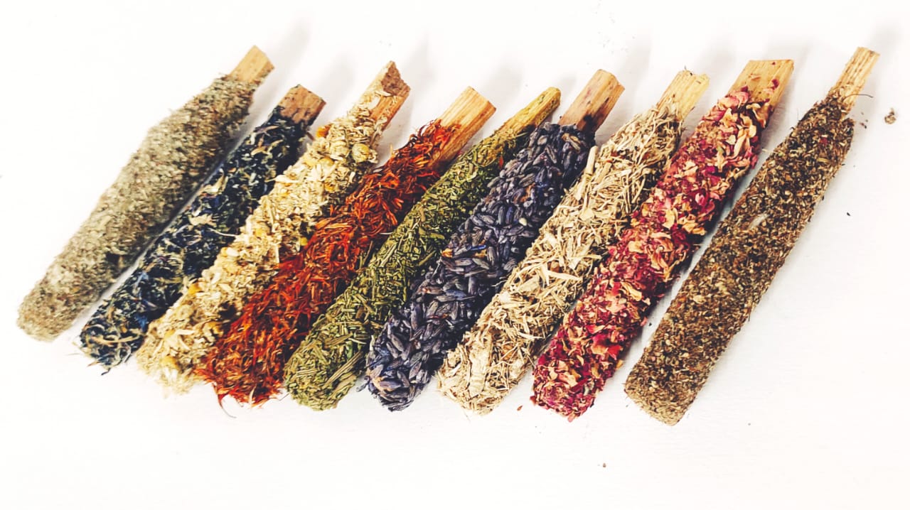 Palo Santo Smudge Incense SAFFRON KUSUM