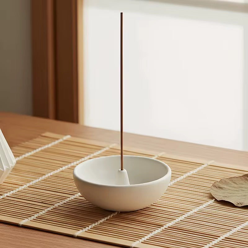Porcelain incense holder