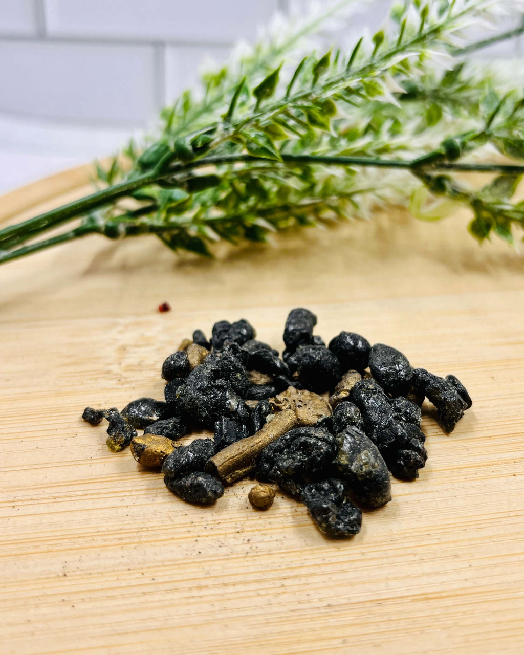 HEM Incense Resin PONTIFICAL 30g