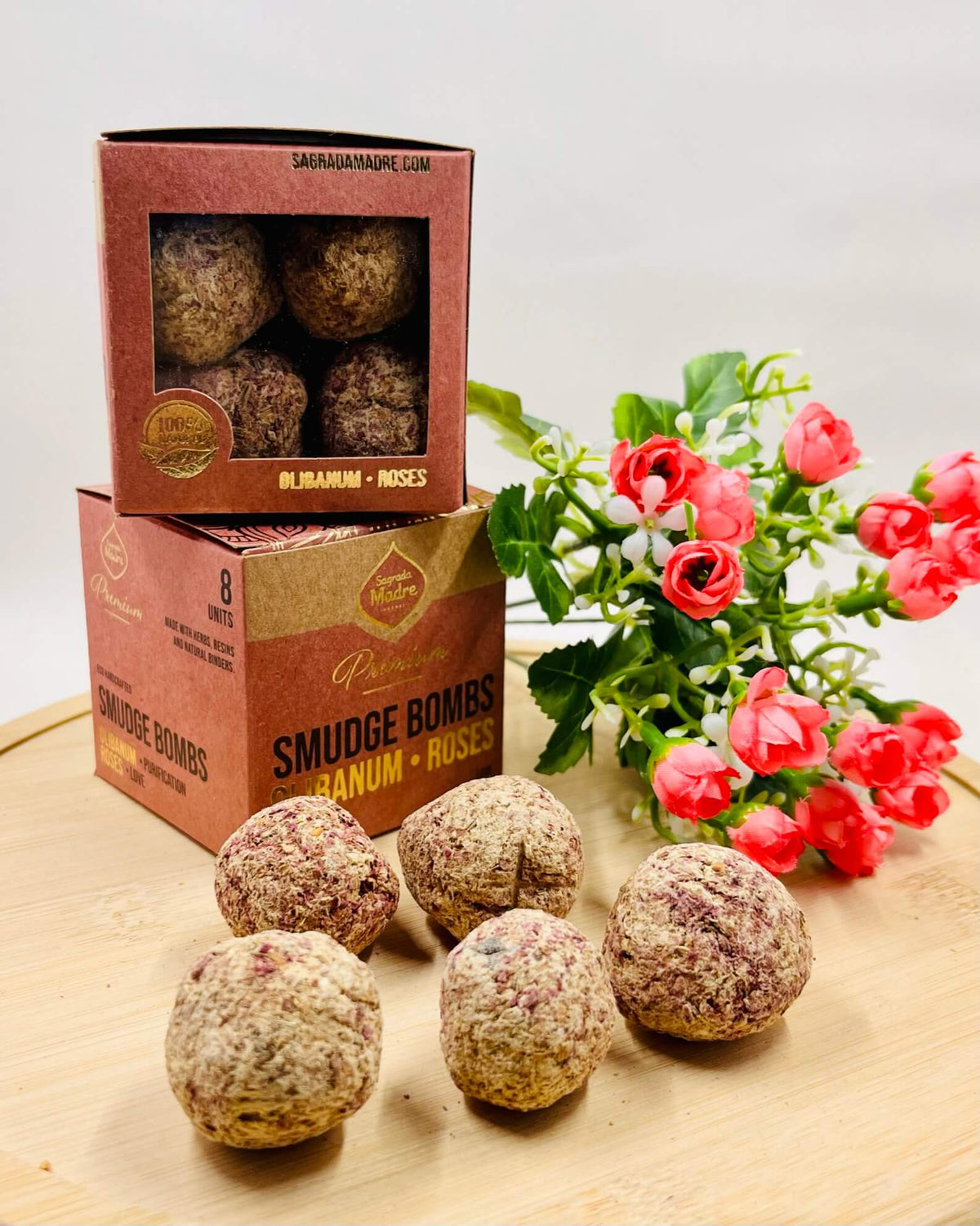 Sagrada Madre Premium Smudge Ball Bomb FRANKINCENSE & ROSE 8pc