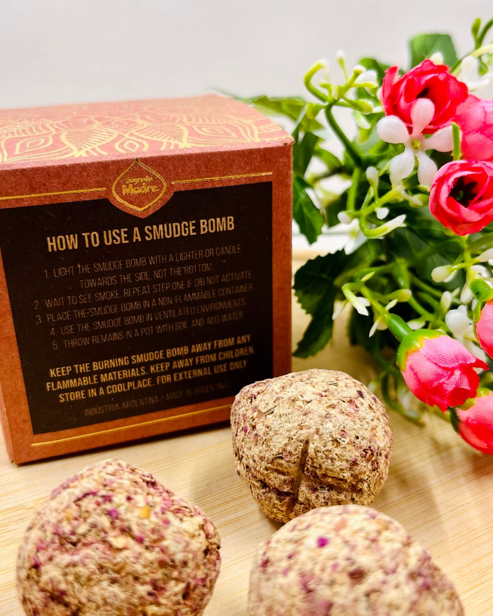 Sagrada Madre Premium Smudge Ball Bomb FRANKINCENSE & ROSE 8pc