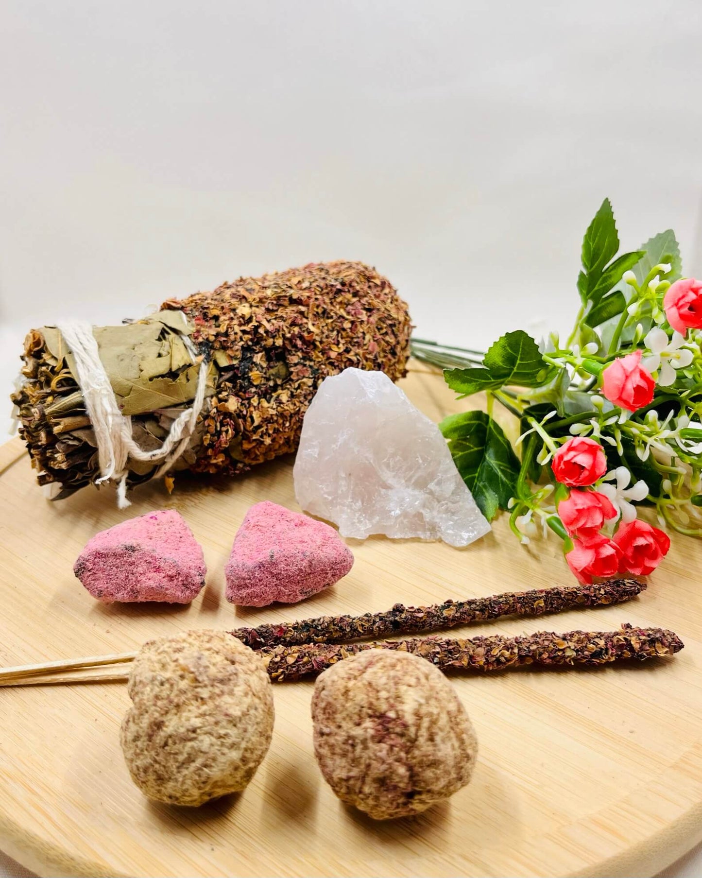 Sagrada Madre Incense Kit Love Petals