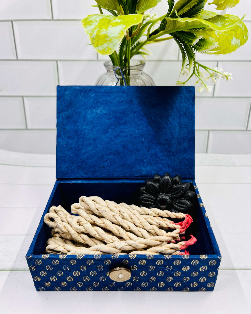Tibetan Rope Incense JUNIPER with holder
