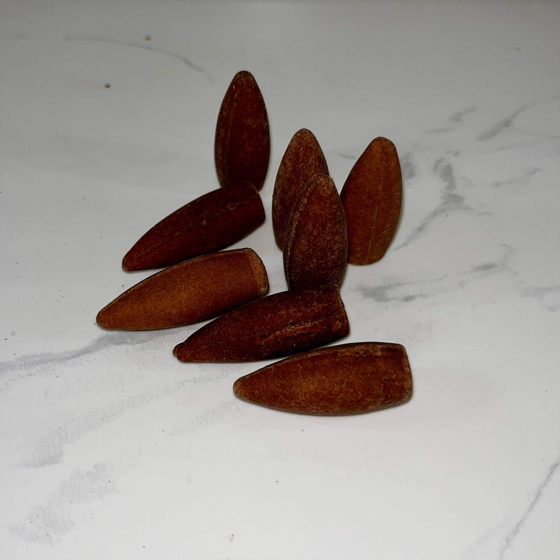 HEM Backflow FRANKINCENSE cones