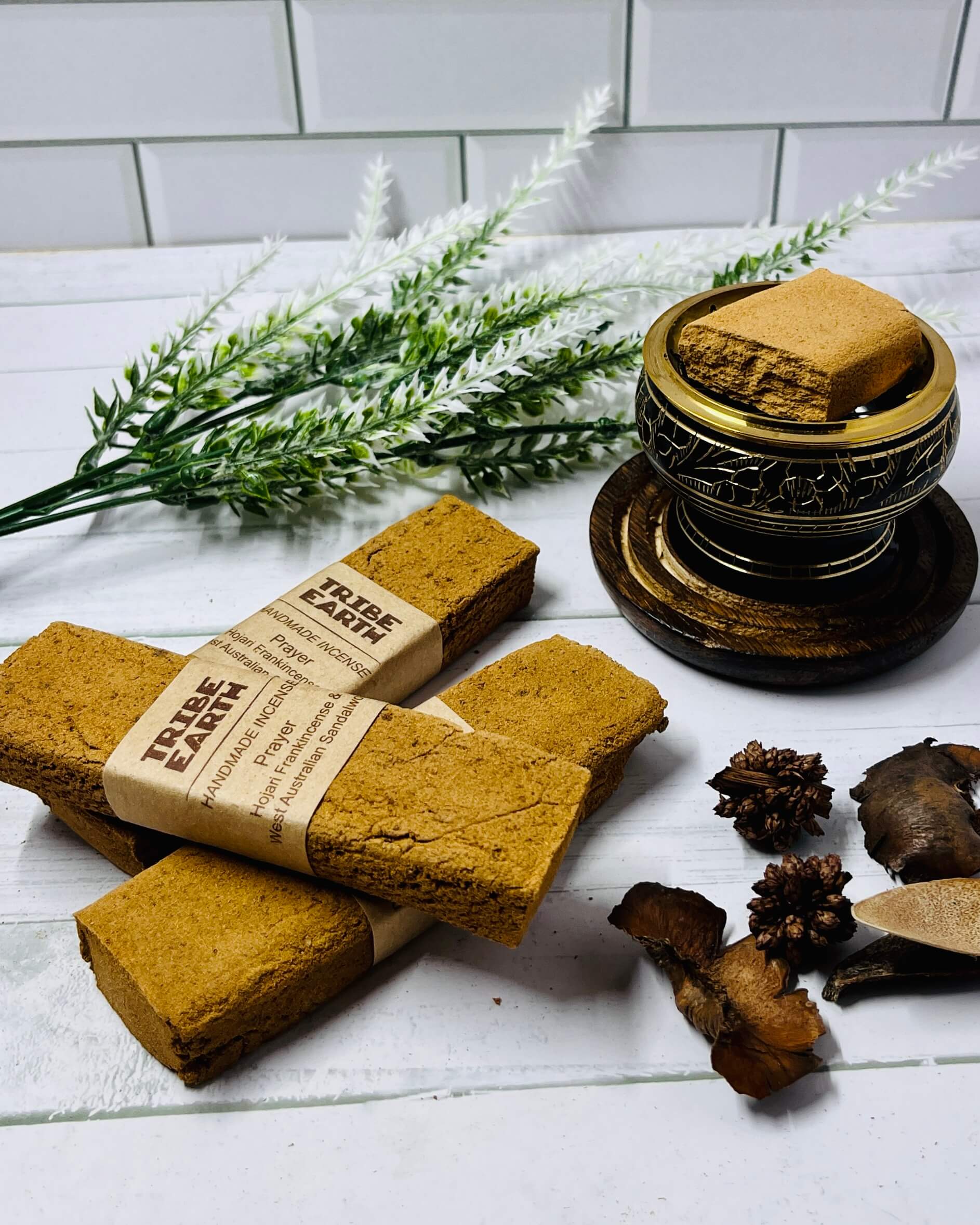 Tribe Earth PRAYER Sandalwood & Frankincense Incense Plank