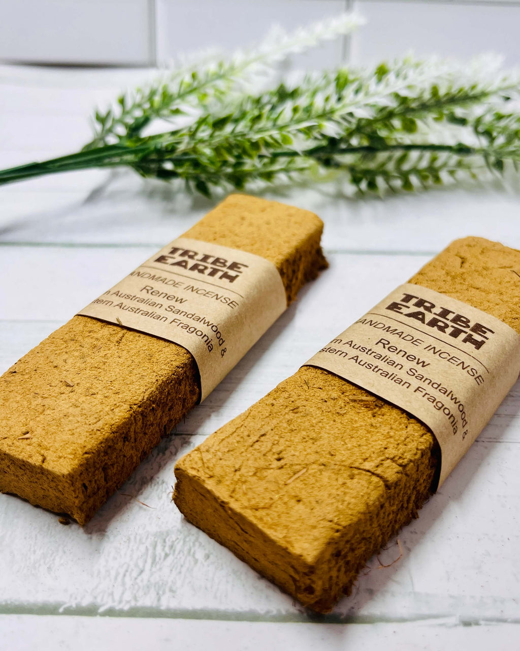 Tribe Earth RENEW Sandalwood & Fragonia Incense Plank