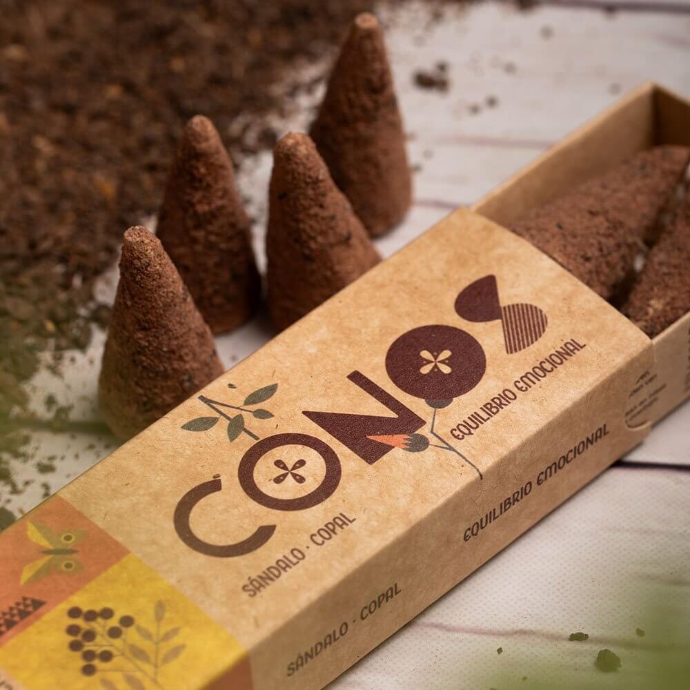 Sagrada Madre Cones SANDALWOOD & COPAL