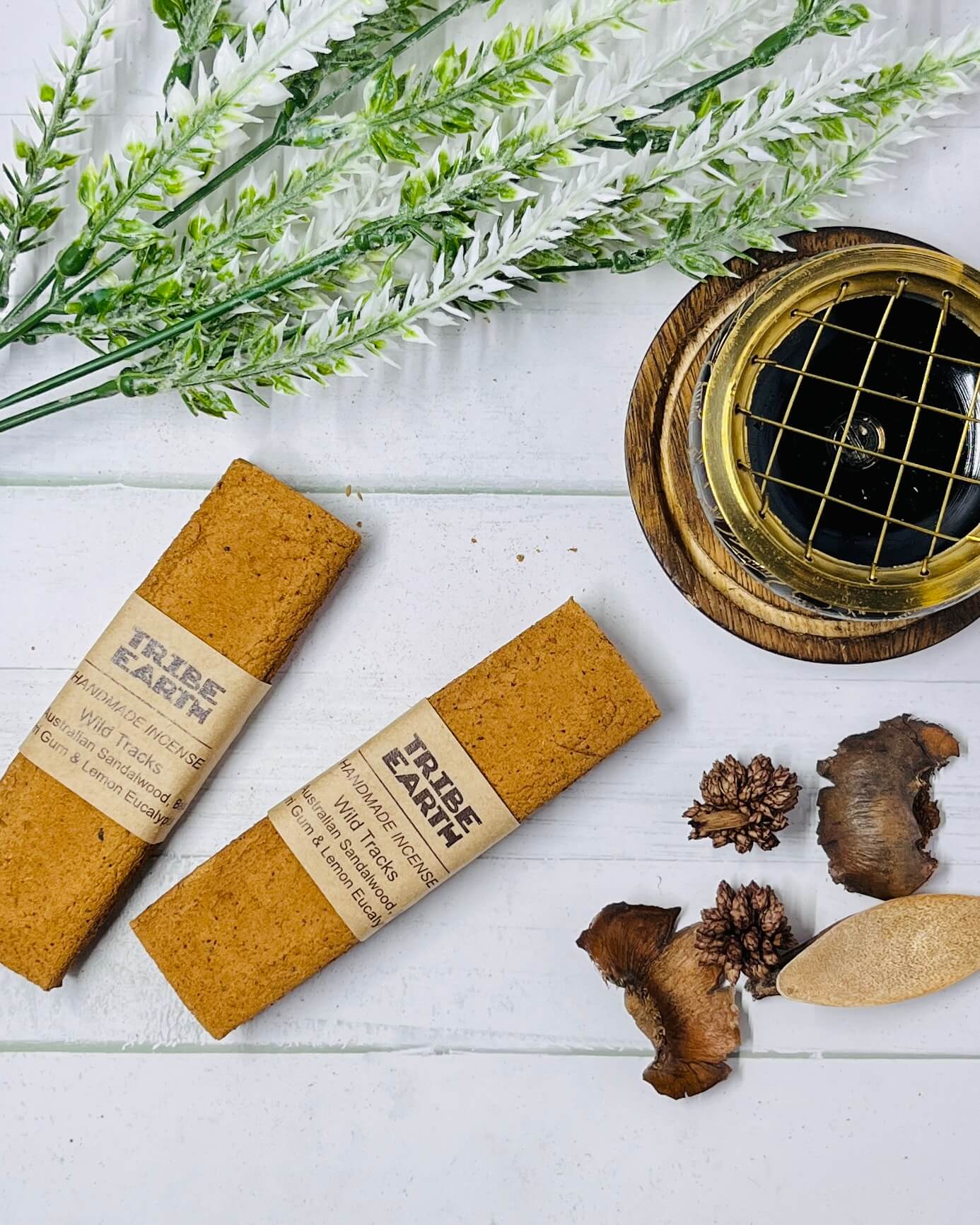 Tribe Earth WILD TRACKS Sandalwood, Balga, Marri Gum & Lemon Eucalyptus Incense Plank