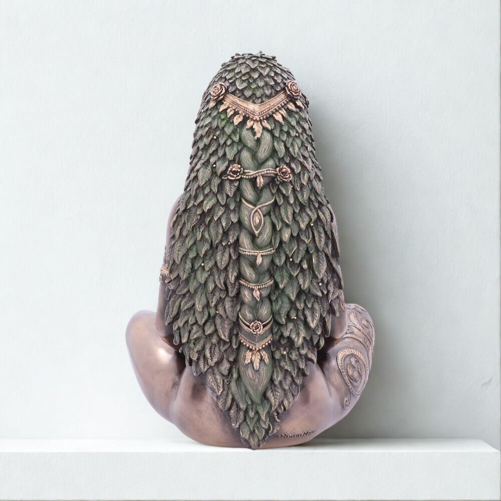 Ethereal Mother Earth Gaia Art Figurine Statue 30cm
