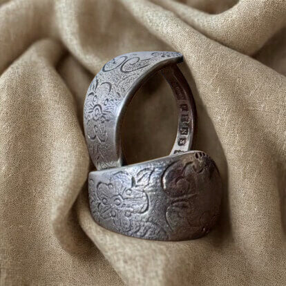 Cutlery Cove Flat Ring