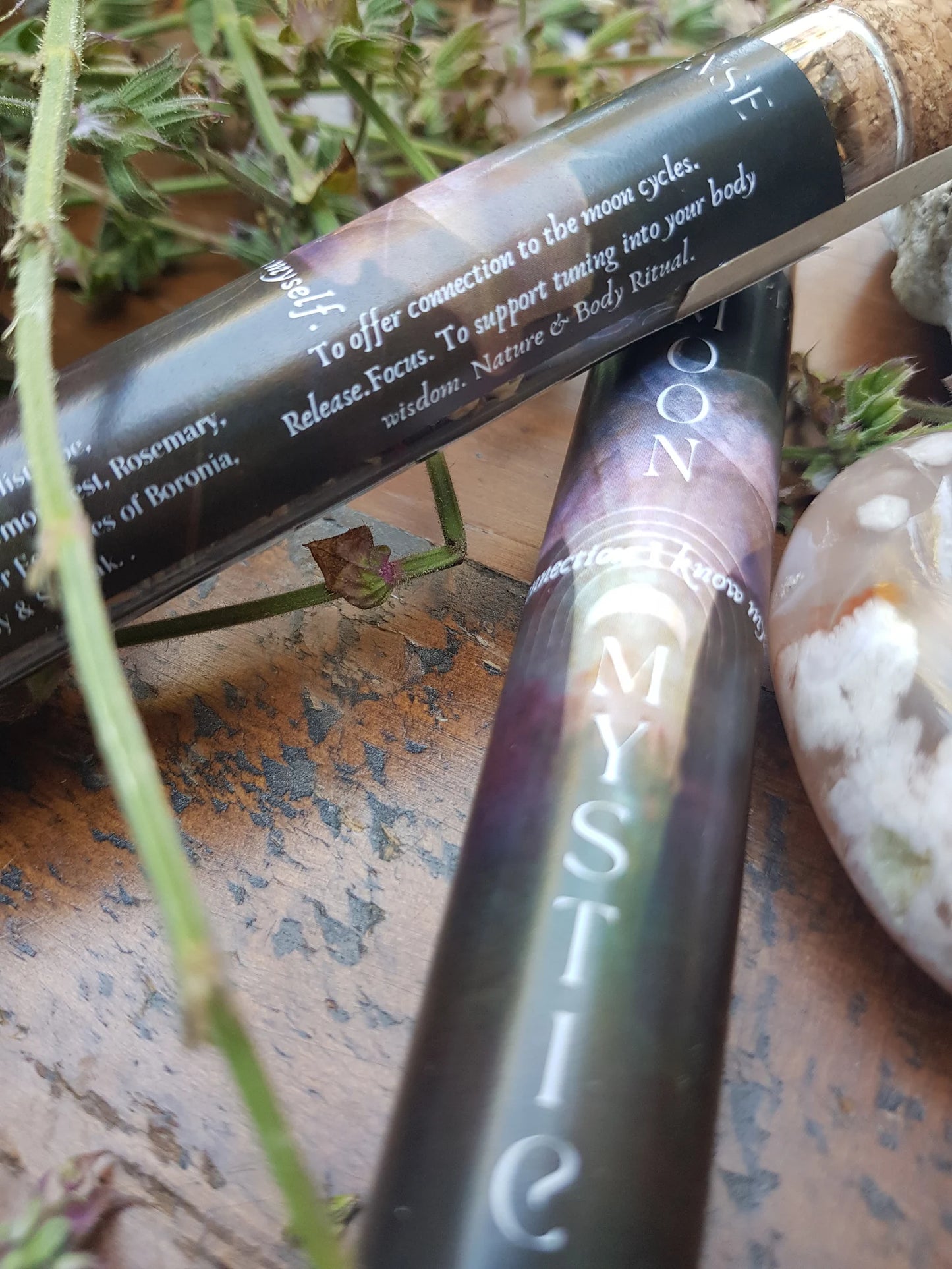 Lulanimoon MOON MYSTIC Herbal Loose Incense